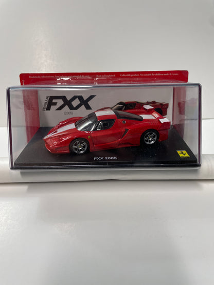 Altaya 1/43 Ferrari FXX 2005 Red & White