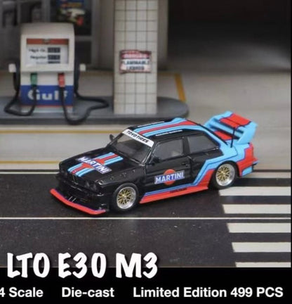 Street Weapon 1/64 BMW LTO E30 Martini Black & Blue