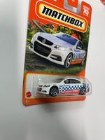 Matchbox 1/64 Holden VF Commodore SSV White