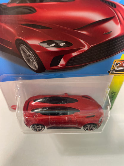 Hot Wheels 1/64 Gamestop Exclusive Aston Martin V12 Speedster Red