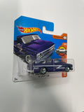 Hot Wheels 1/64 ‘67 Chevy C10 Short Card Purple