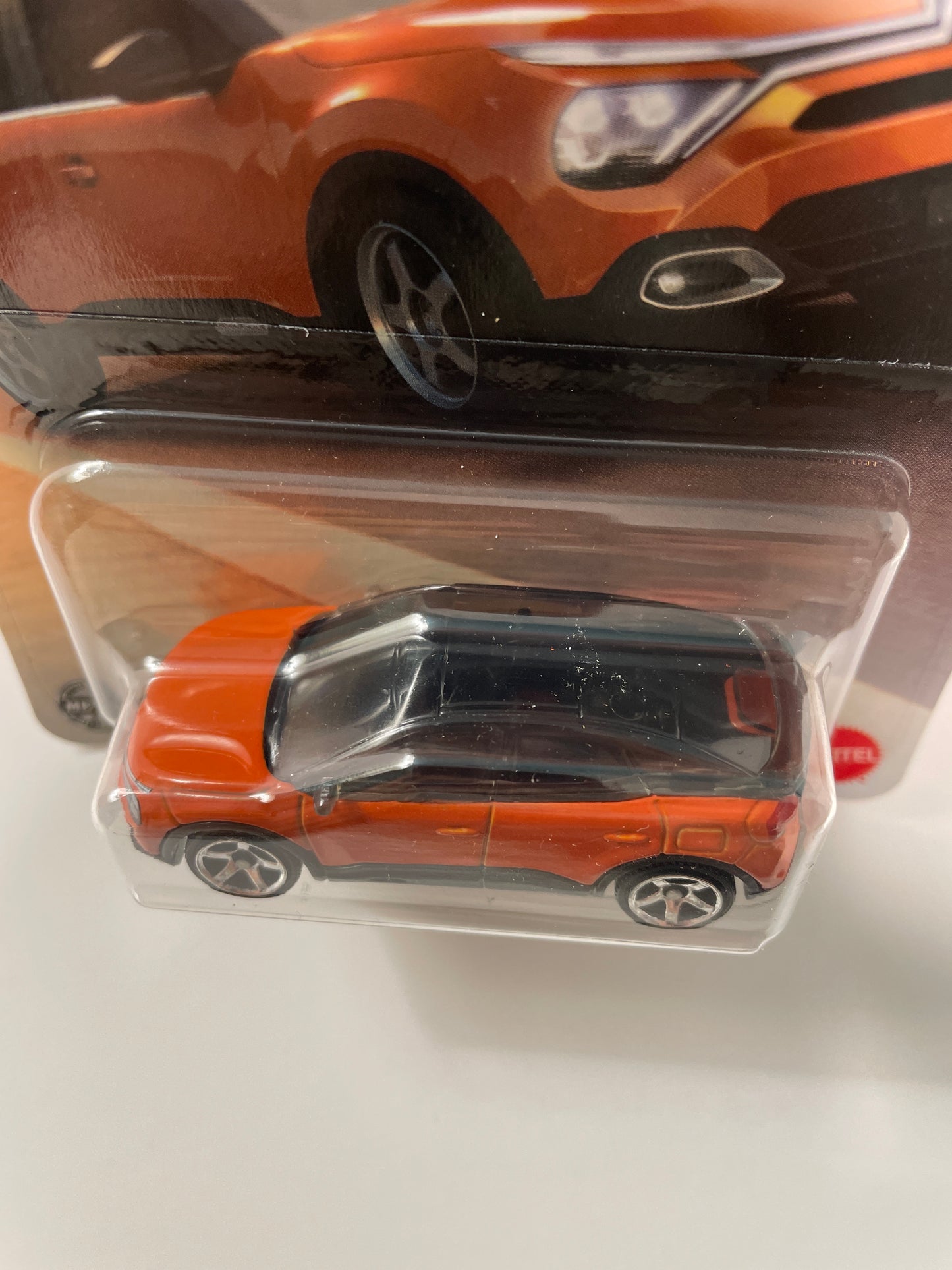 Matchbox 1/64 Citroën ë-C4 Orange