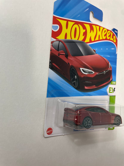 Hot Wheels 1/64 Tesla Model S Plaid Red - Damaged Box