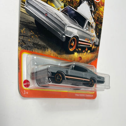 Matchbox 1/64 1966 Dodge Charger Silver