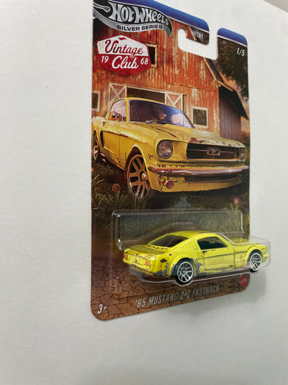 Hot Wheels 1/64 Silver Series Vintage 1968 Club '65 Ford Mustang 2+2 Fastback Yellow - JKY31