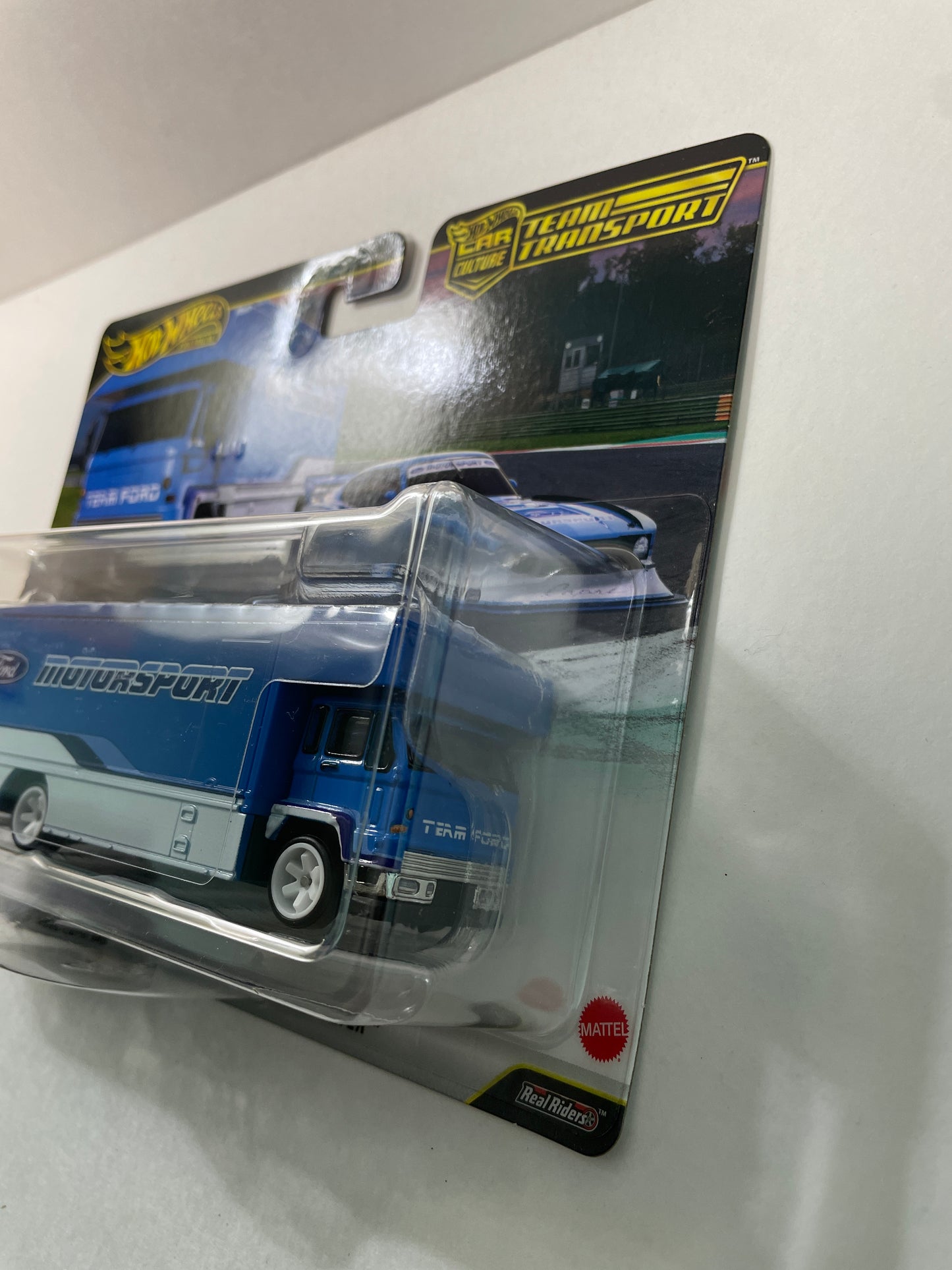 Hot Wheels 1/64 Car Culture Team Transport Ford Capri GR5 & Fleet Flyer Blue - JHX89