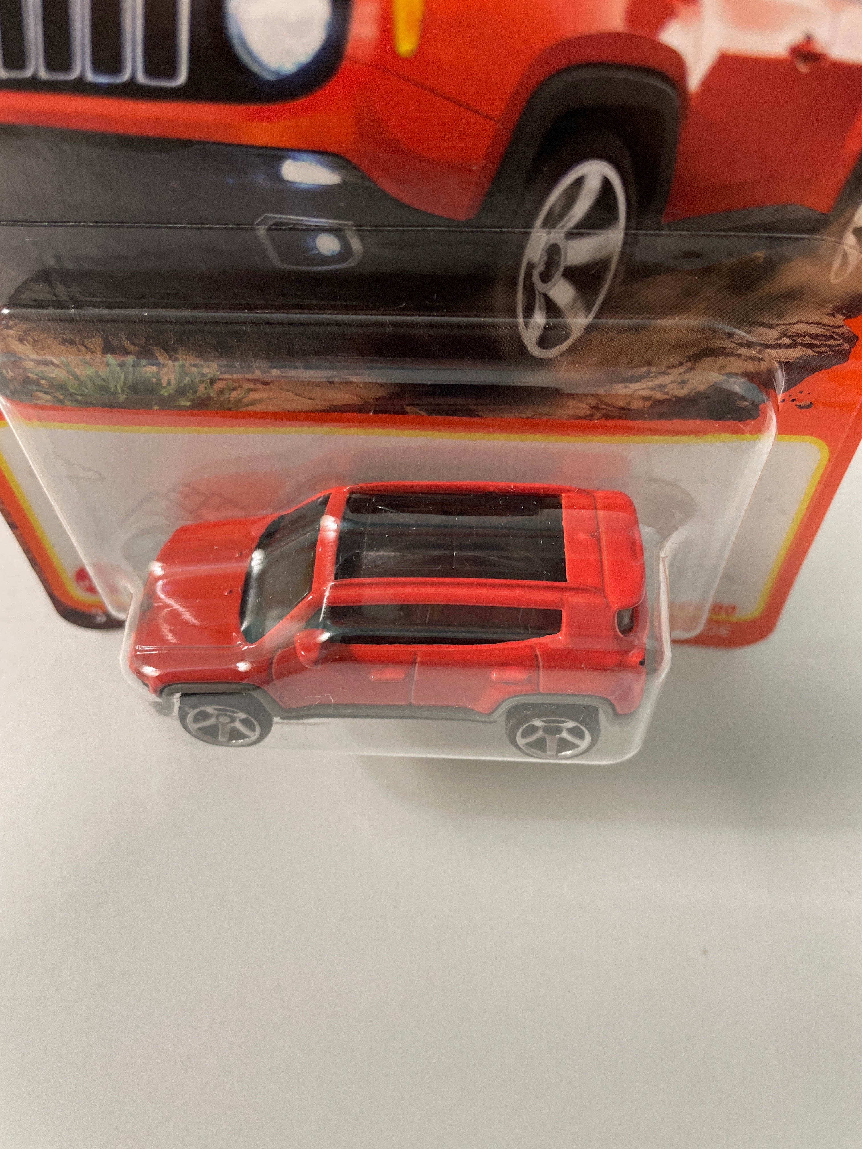 Matchbox 1/64 '19 Jeep Renegade Red – Flipn Diecast