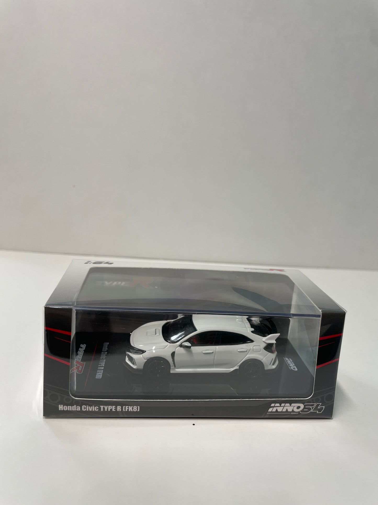 Inno64 1/64 Honda Civic Type R (FK8) White