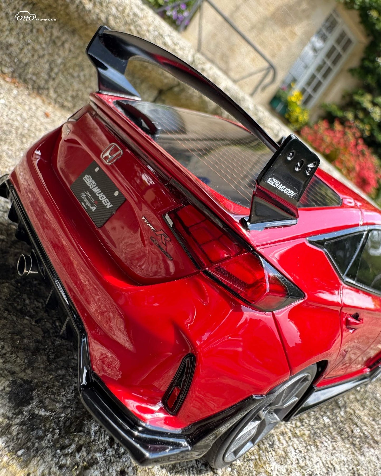 Otto Mobile 1/18 Honda Civic Type R FL5 Mugen Resin Series Red
