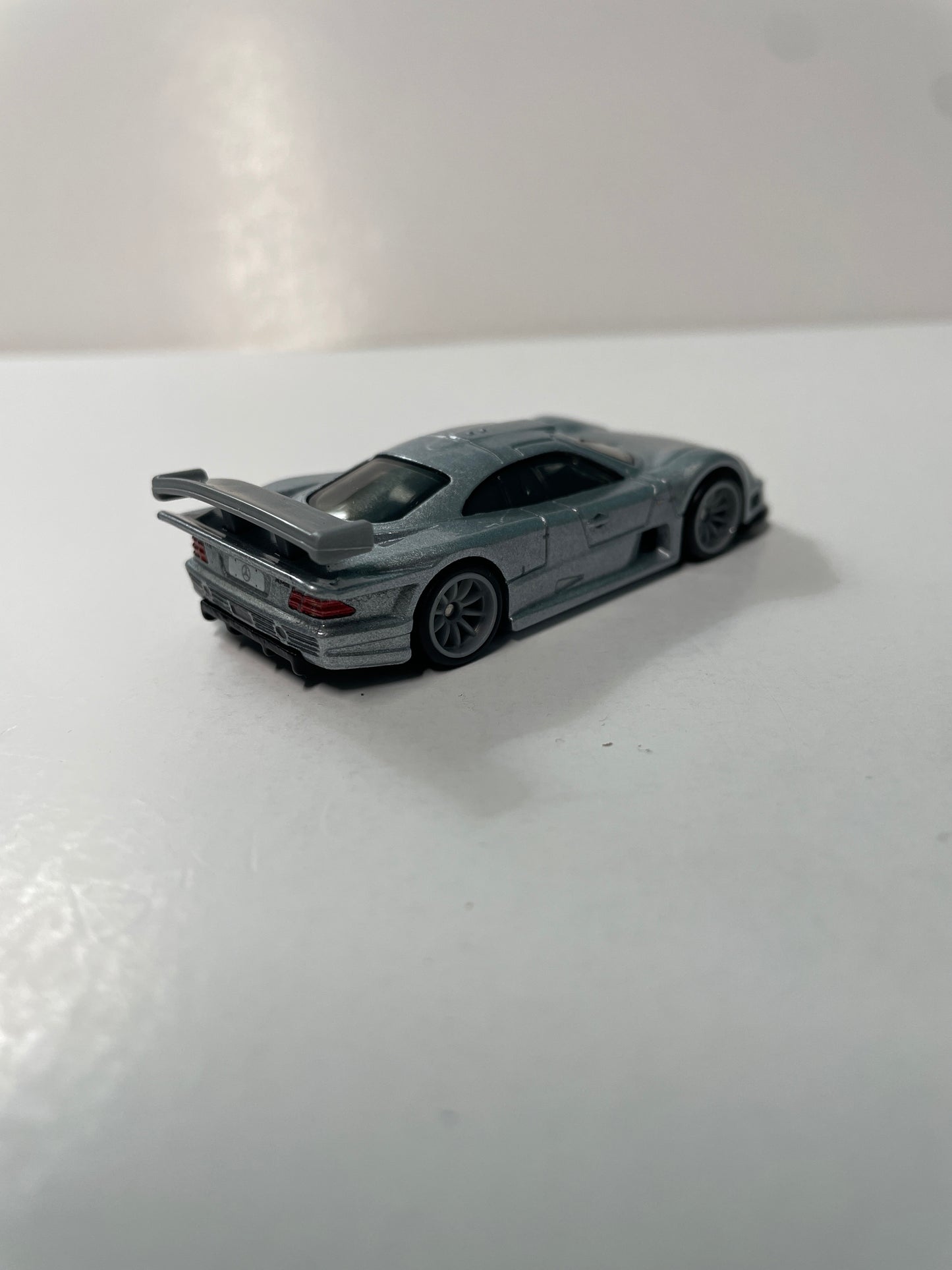 *Loose* Hot Wheels 1/64 Premium Car Culture Box Set Le Man Holy Trinity 1997 Mercedes-Benz CLK-GTR Silver