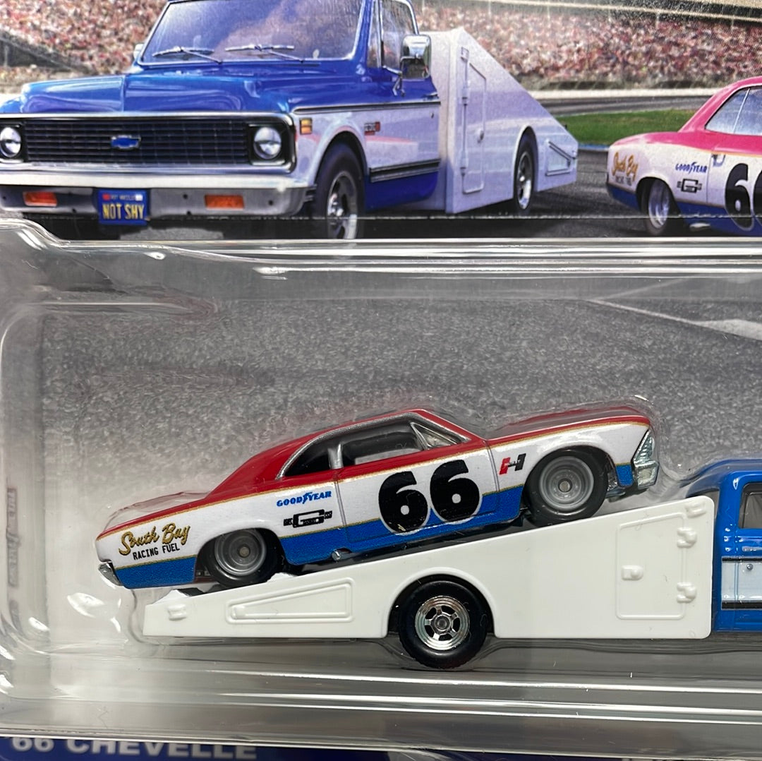 Hot Wheels 1/64 Car Culture Team Transport ‘66 Chevelle  & ‘72 Chevy Ramp Truck Blue & Red