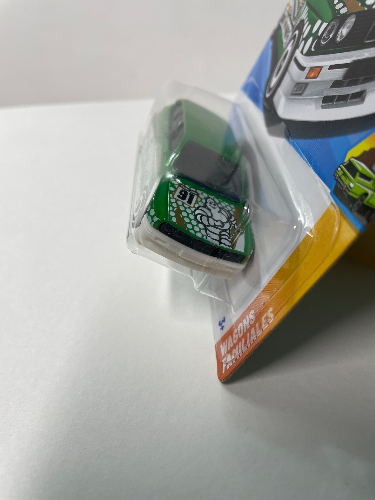 Hot Wheels 1/64 BMW M3 Wagon/ Remorque Green