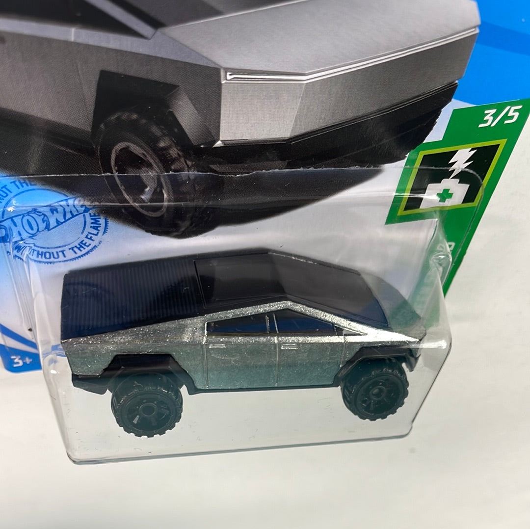 Hot Wheels 1/64 Tesla Cybertruck (Green Speed)
