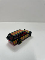 *Loose* Hot Wheels 1/64 ‘71 Datsun 510 Wagon Momo Black & Red