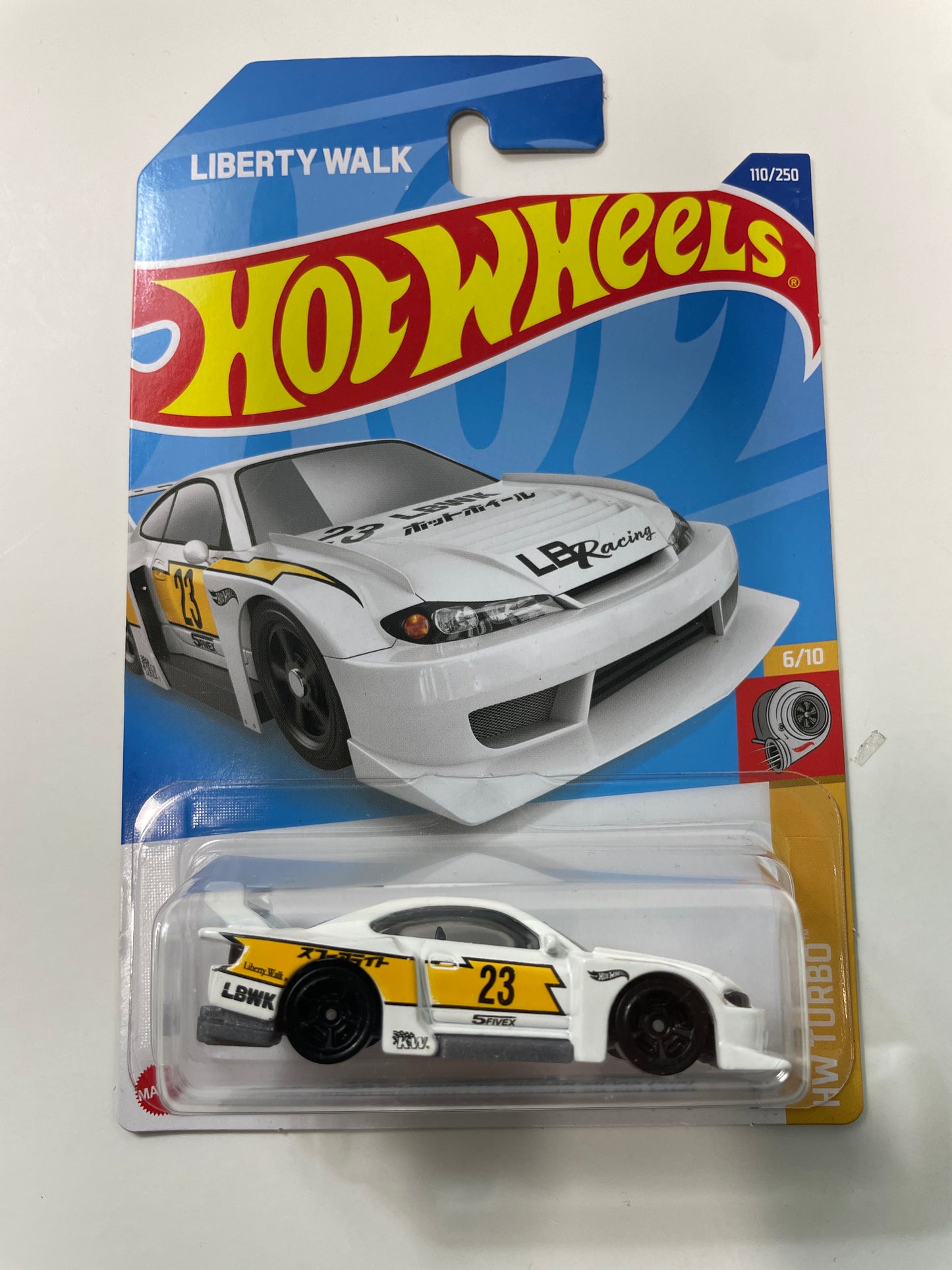 Hot Wheels 1/64 Liberty Walk LB Super Silhouette Nissan Silvia (S15) White