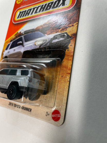 Matchbox 1/64 2019 Toyota 4Runner Silver