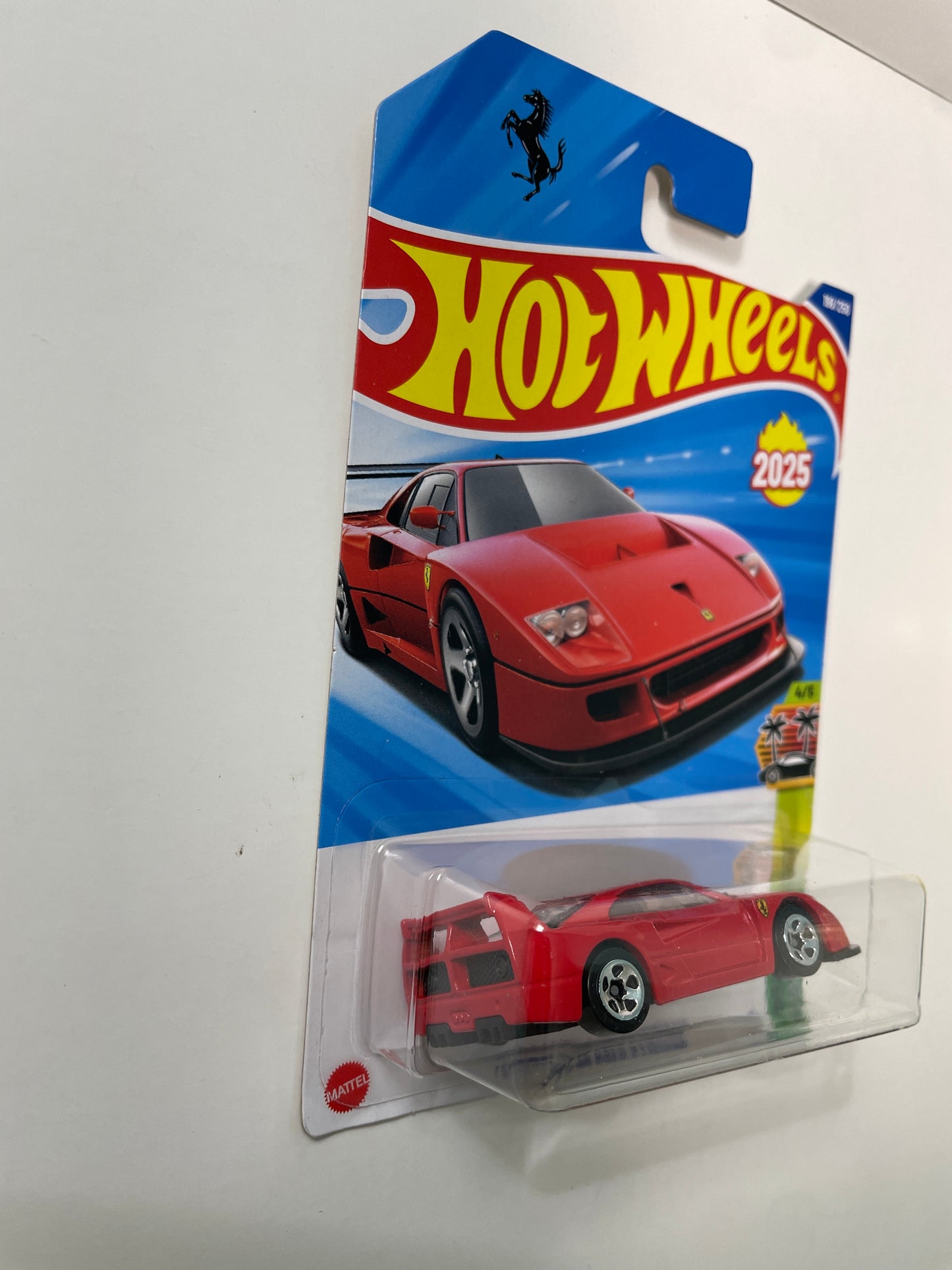 Hot Wheels 1/64 Ferrari F40 Competizione Red