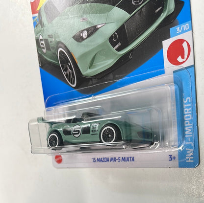 Hot Wheels 1/64 ‘15 Mazda MX-5 Miata Green