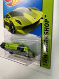 Hot Wheels 1/64 Lamborghini Sesto Elemento Green - Damaged Card