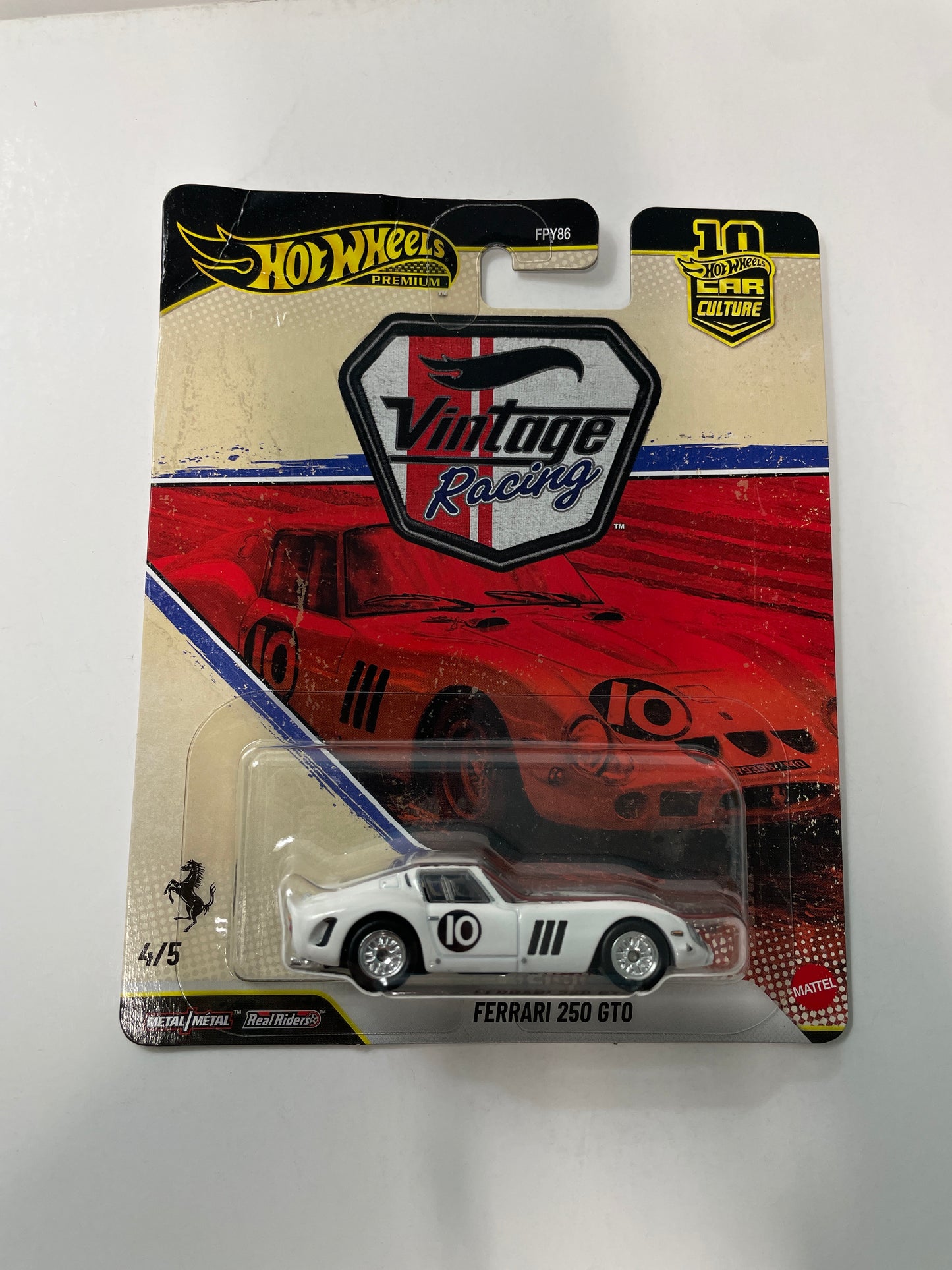 Hot Wheels 1/64 Car Culture 2026 Mix T Vintage Racing Ferrari 250 GTO White - JKF25 - Damaged Box