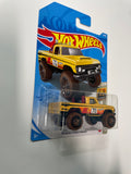 Hot Wheels 1/64 ‘70 Dodge Power Wagon Yellow