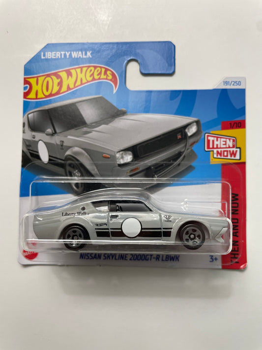 Hot Wheels 1/64 Nissan Skyline 2000GT-R LBWK Short Card Grey