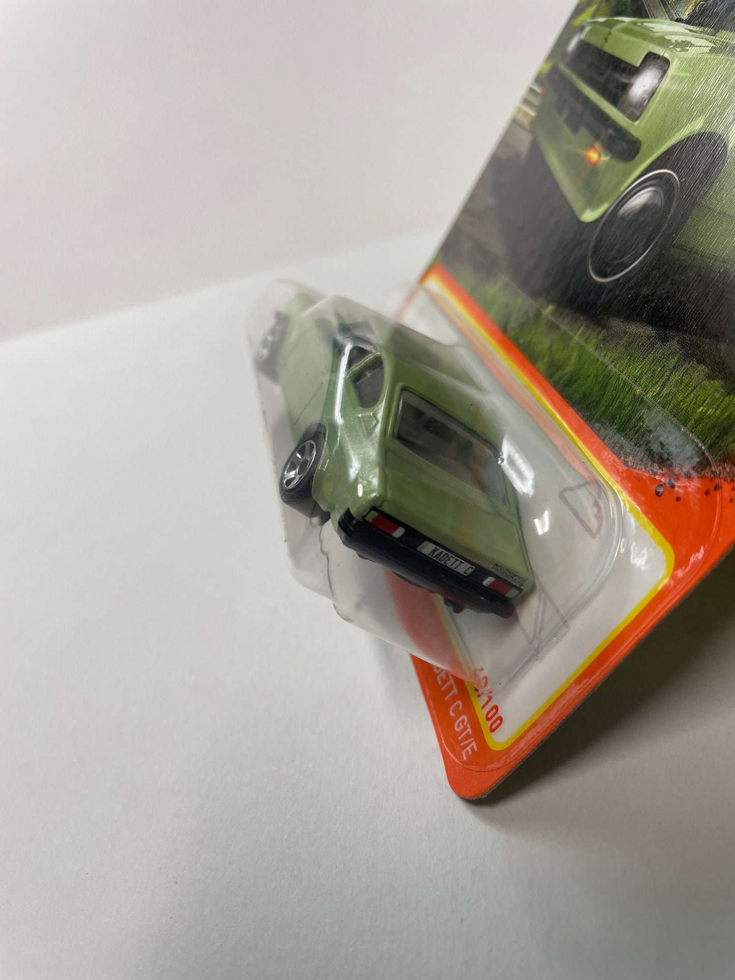 Matchbox 1/64 1975 Opel Kadett C GT/E Green