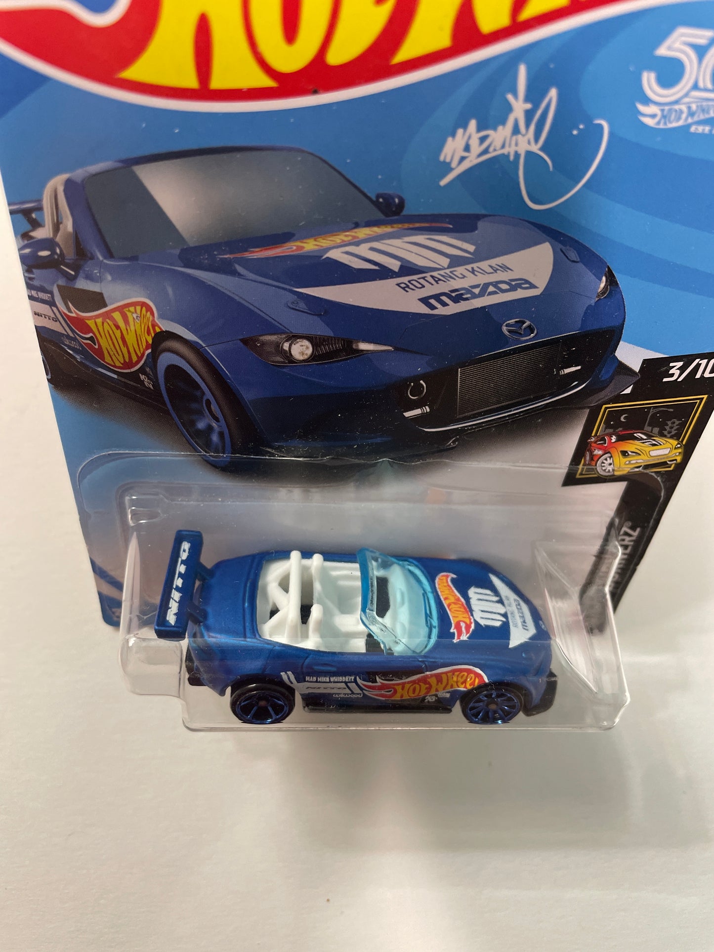 Hot Wheels 1/64 ‘15 Mazda MX-5 Miata Mad Mike Blue - Damaged Box