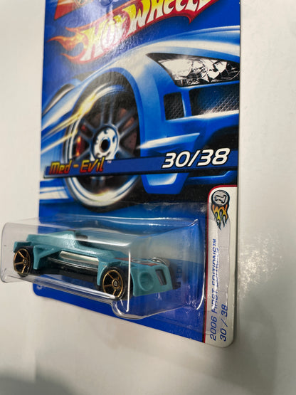 Hot Wheels 1/64 Med-Evil Blue - Damaged Box