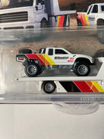 Hot Wheels 1/64 Car Culture Team Transport Fleet Street w/ Toyota Off-Road Truck