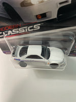 Hot Wheels 1/64 Car Culture Modern Classics Nissan Skyline GT-R (BCNR33) White - Damaged Card