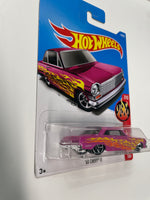 Hot Wheels 1/64 ‘63 Chevy ll Pink