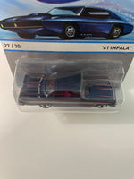 Hot Wheels 1/64 Cool Classics ‘61 Impala Blue