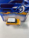 Hot Wheels 1/64 Mini Cooper 2001 “PR5 Wheels” Yellow