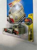 Hot Wheels 1/64 Volkswagen T2 Pickup Beige