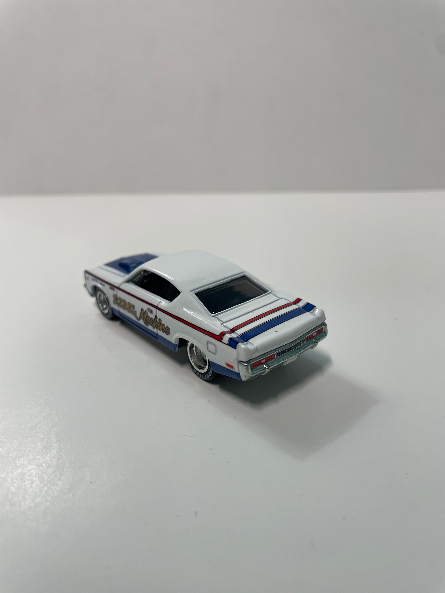 *Loose* Hot Wheels 1/64 Premium Car Culture 2 Pack AMC Rebel Machine White & Blue
