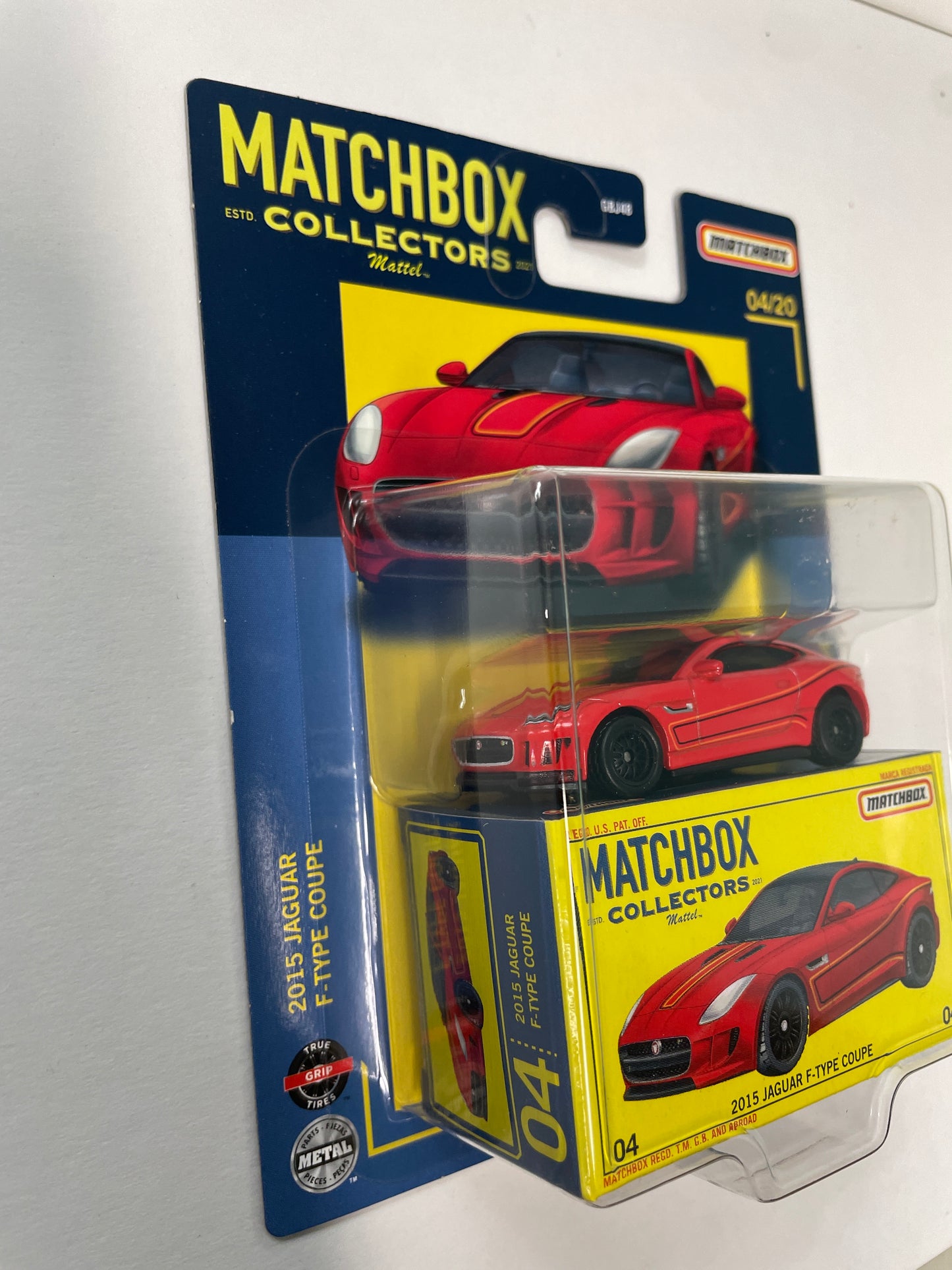 Matchbox Collectors 1/64 2015 Jaguar F-Type Coupe Red - HFL78