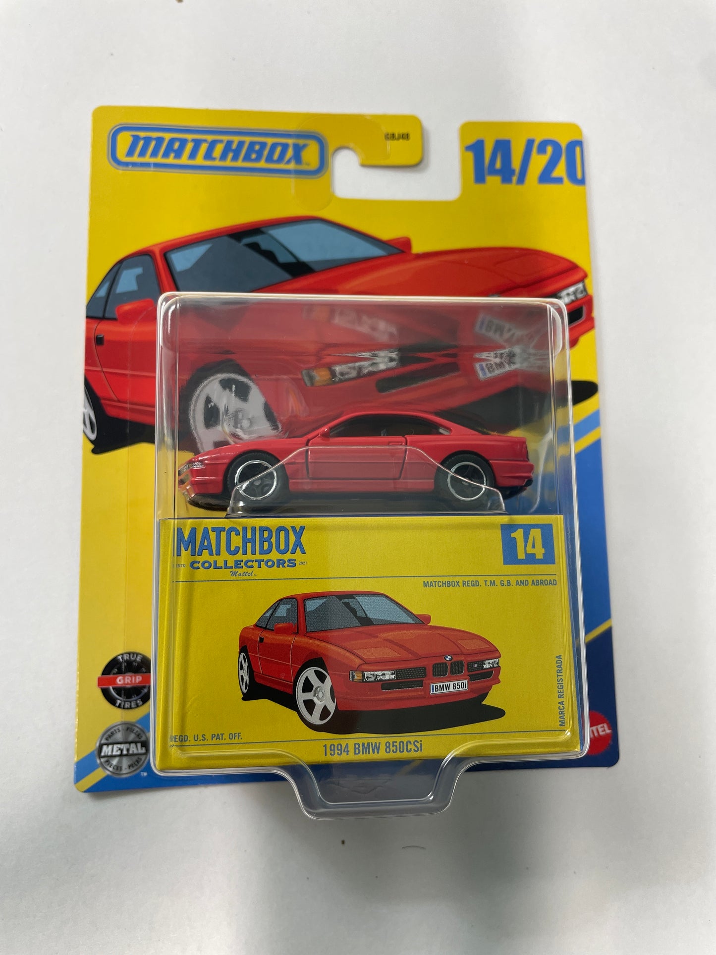 Matchbox Collectors 1/64 1994 BMW 850CSI Red