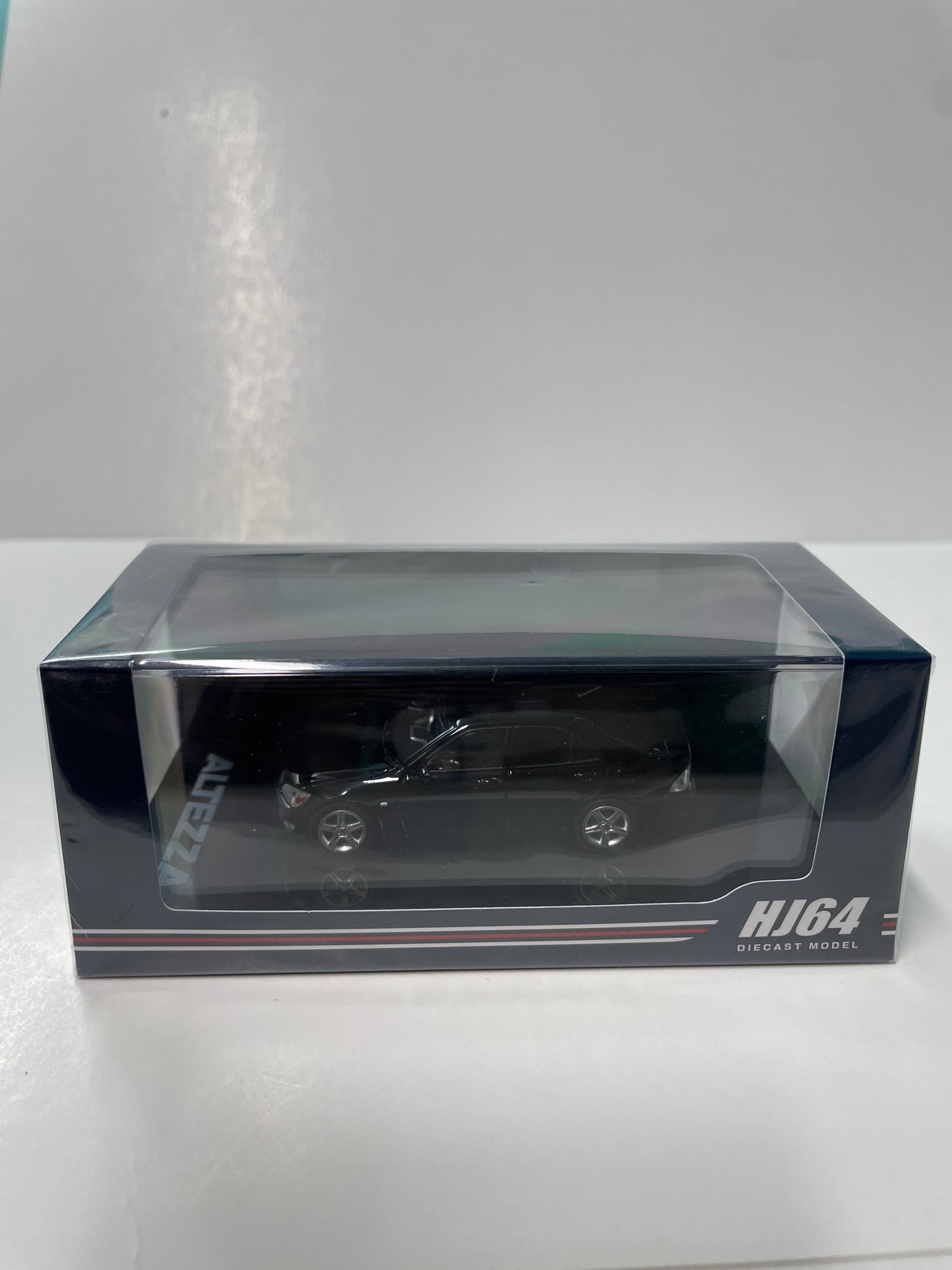 Hobby Japan 1/64 Toyota Altezza RS200 (E10) 1998 Black - HJ641080ABK