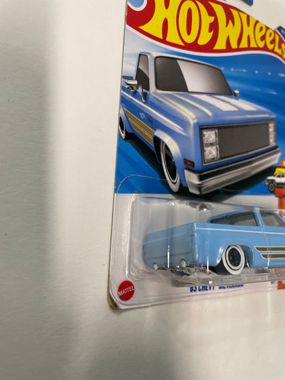 Hot Wheels 1/64 ‘83 Chevy Silverado Blue - Damaged Box