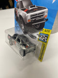 Hot Wheels 1/64 Zamac ‘87 Dodge D100 - Damaged Card