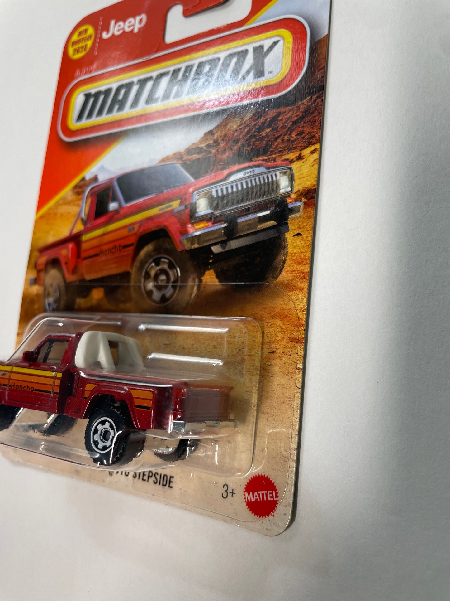 Matchbox 1/64 1980 Jeep J10 Stepside Red