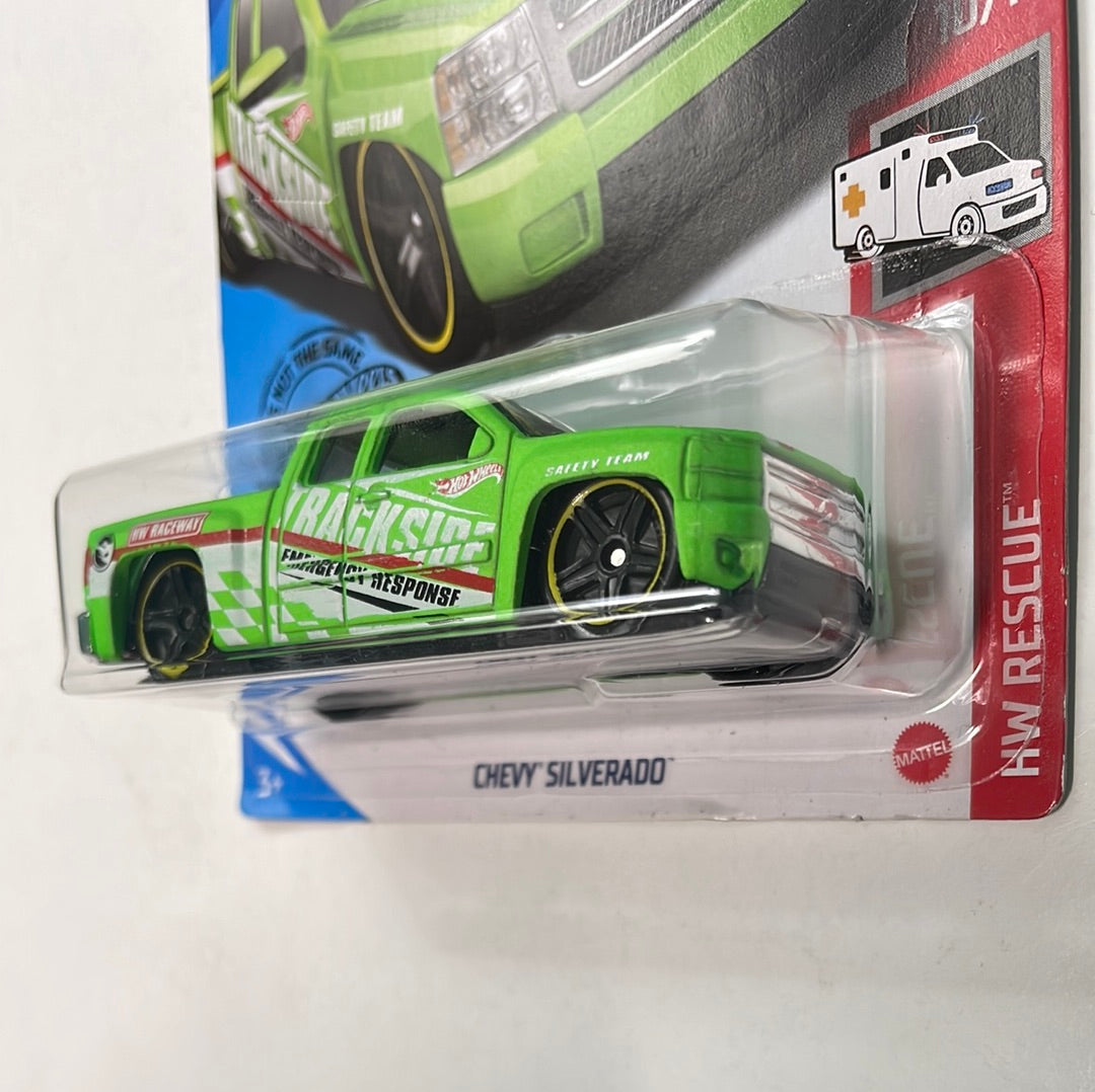 Hot Wheels 1/64 Treasure Hunt Chevy Silverado Green - Damaged Box