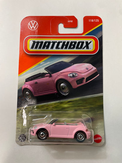 Matchbox 1/64 2019 Volkswagen Beetle Convertible Pink - Damaged Box