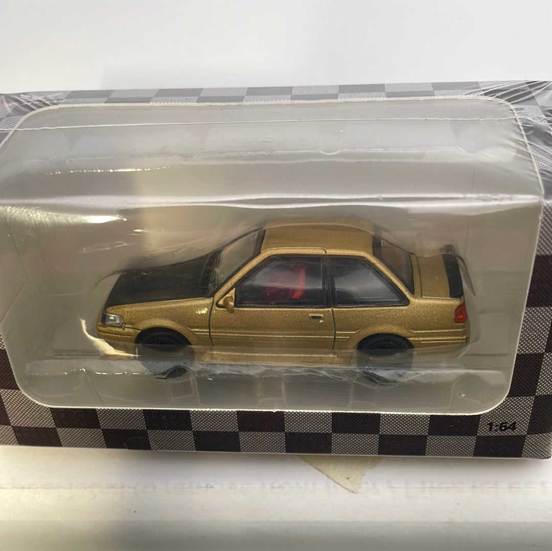 DCT 1/64 Toyota AE86 Levin Gold