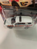 Matchbox 1/64 2016 Ford Interceptor Utility Police Emergency White - Damaged Card