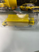 Hot Wheels 1/64 Car Culture Team Transport 1972 Toyota Corolla Levin & Sakura Sprinter Yellow - Damaged Card