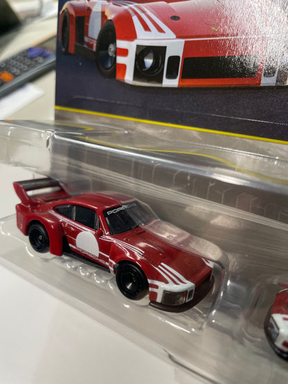 Hot Wheels 1/64 Premium Car Culture 2 Pack Porsche 935 & 2018 Porsche 935 Red - JHW51