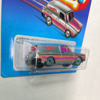 Hot Wheels 1/64 Ultra Hots Custom ‘69 Volkswagen Squareback Pink - Damaged Card