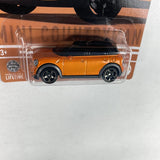 Matchbox 1/64 Mini Series 2011 Mini Countryman Orange